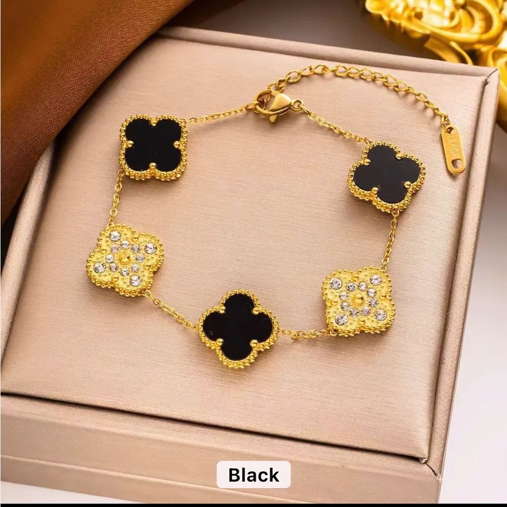 Flower Bracelet